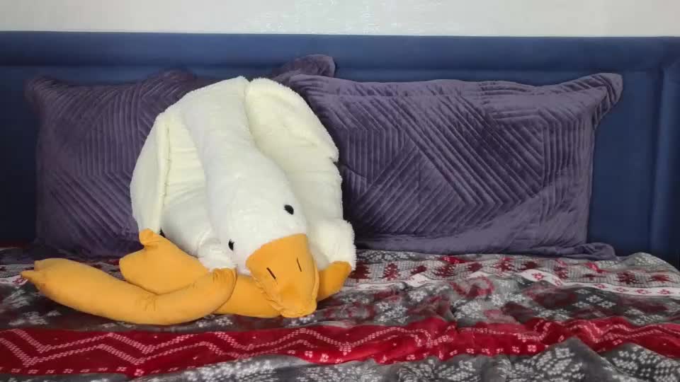 lisi4ka_basik33 Cam Model Chat September 27, 2025