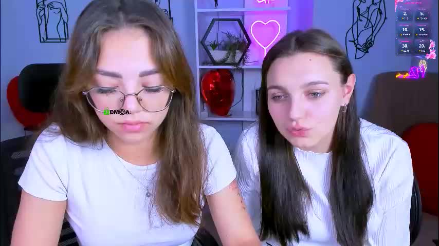 kiki_swan Cam Model Chat September 27, 2025