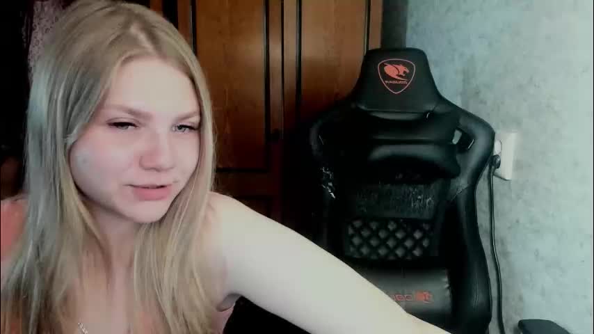 emmafrizea Cam Model Chat September 27, 2025