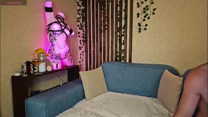 aspirine_ Cam Model Chat September 27, 2025