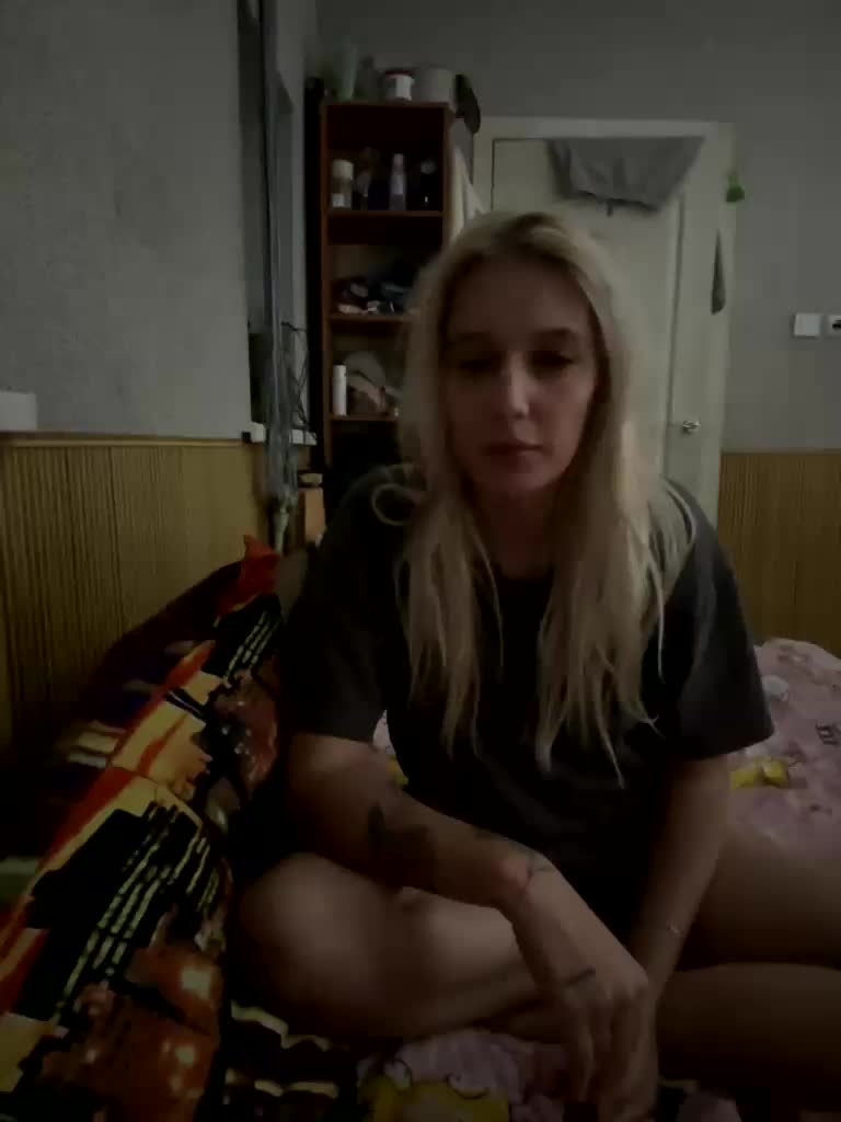 RiARTxxx Cam Model Chat September 27, 2025