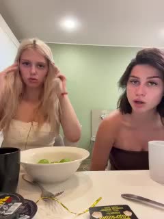 VibroMashulkaDashulka Cam Model Chat September 27, 2025