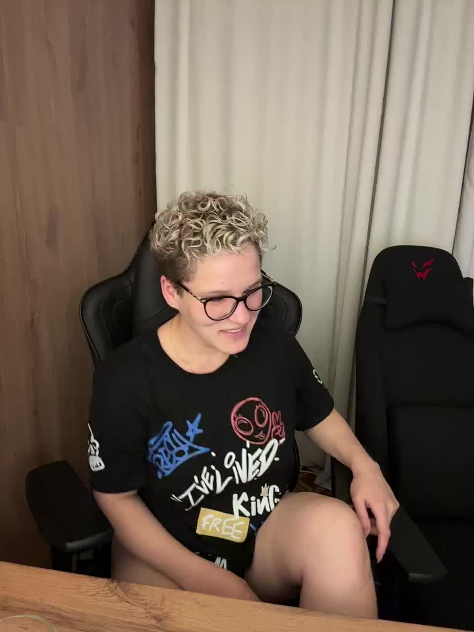 -Mint Cam Model Chat September 27, 2025