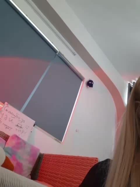 LittleDelora Cam Model Chat September 27, 2025