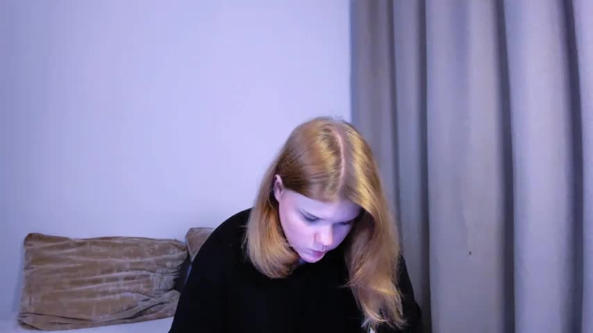 LaseyMoon Cam Model Chat September 27, 2025