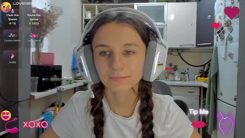 _Nika_Kik Cam Model Chat September 27, 2025