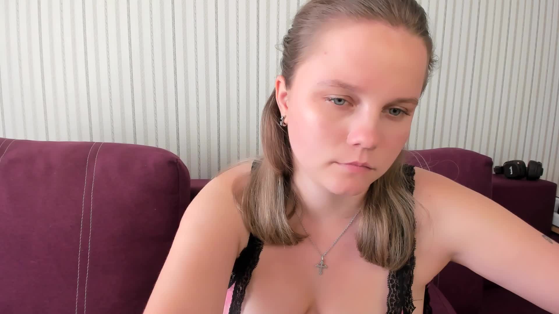 WebSamkaa Cam Model Chat September 27, 2025