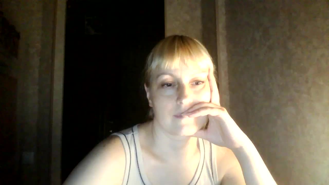 krisss2016 Cam Model Chat September 27, 2025