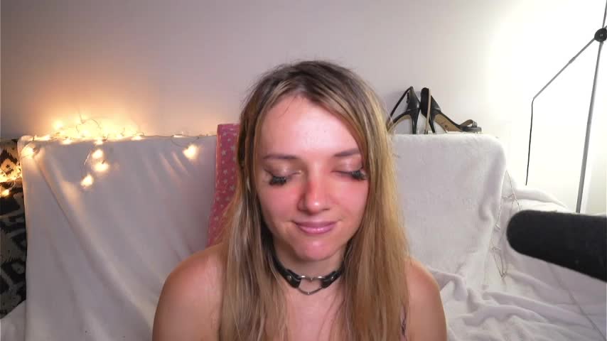 Magnetic_Amy Cam Model Chat September 27, 2025