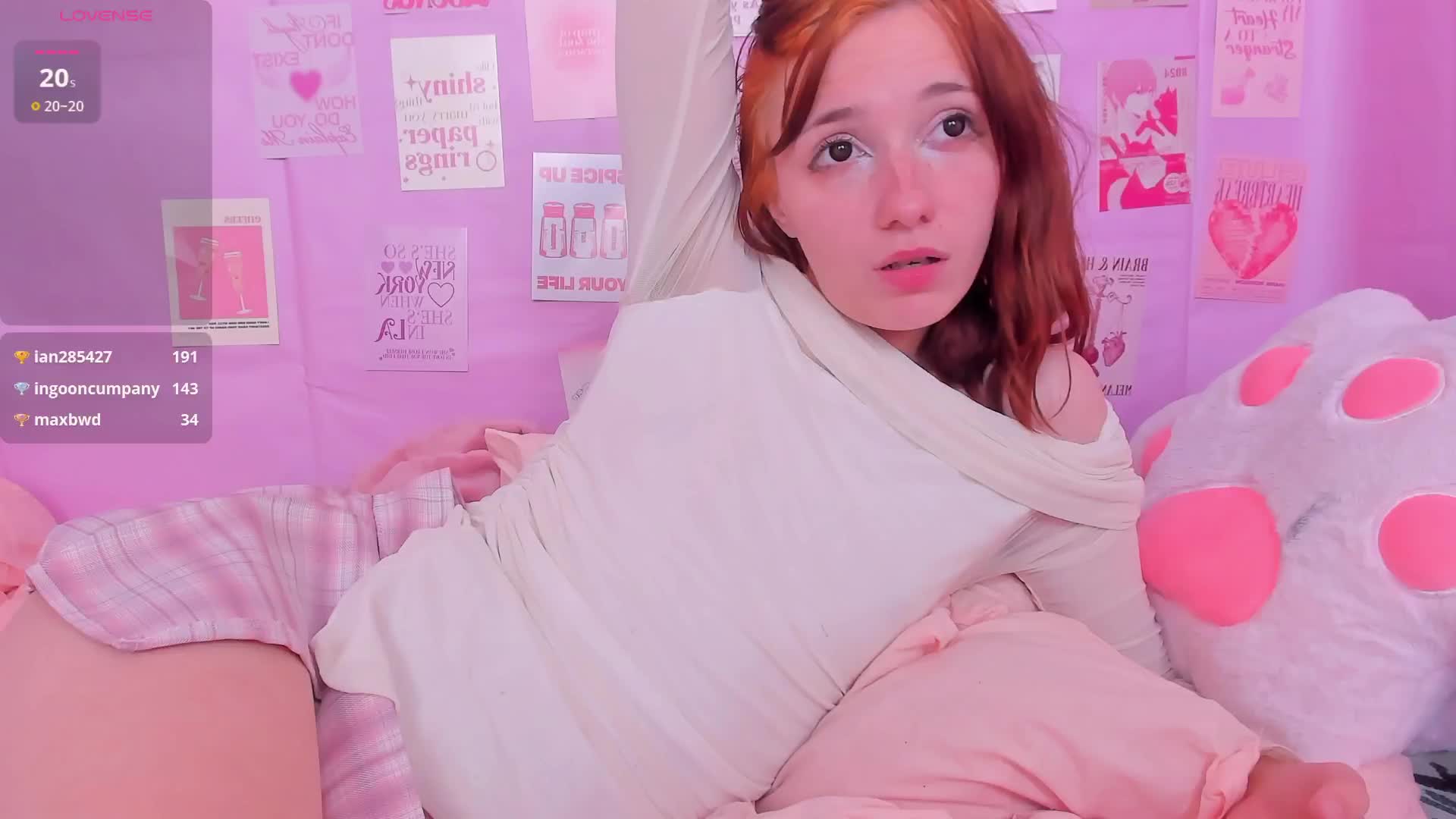 Dark-Willlow Cam Model Chat September 27, 2025