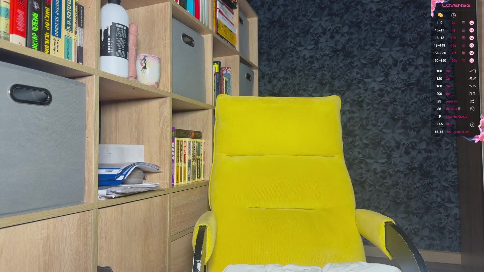 charmingaura1 Cam Model Chat September 27, 2025