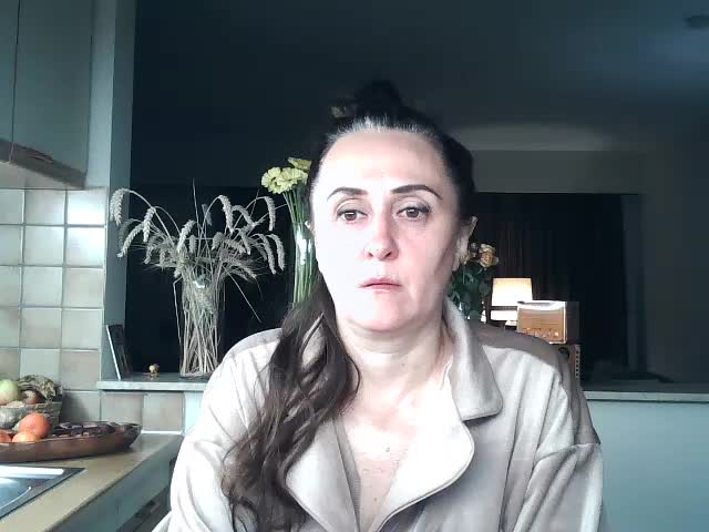 UllimOhi Cam Model Chat September 27, 2025