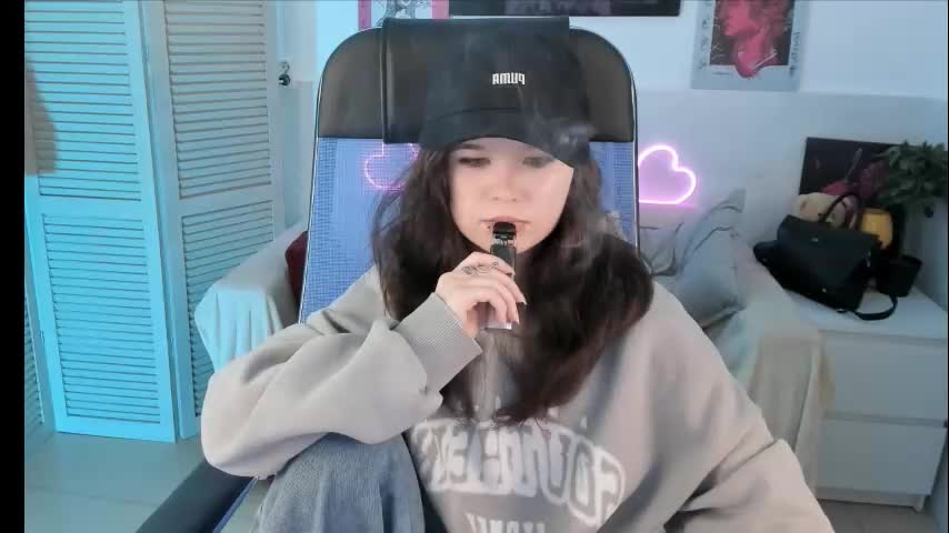 elainebeness Cam Model Chat September 27, 2025