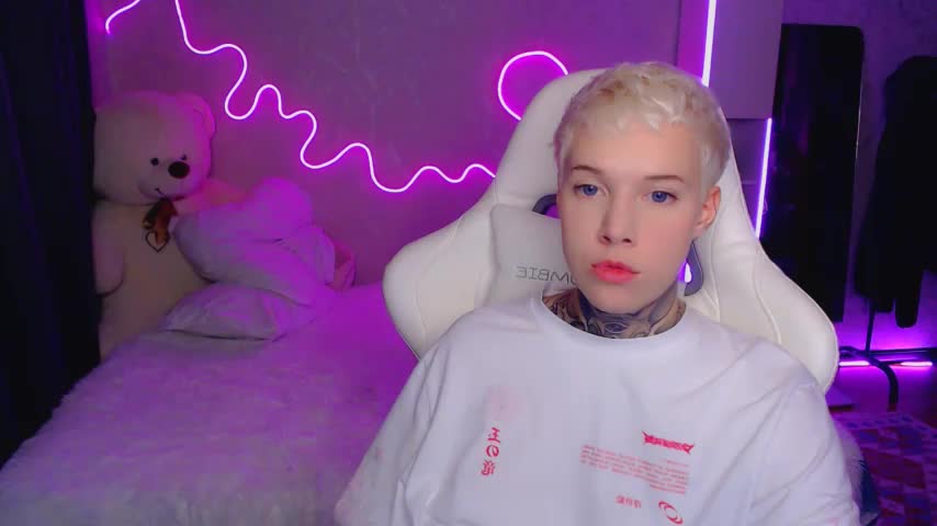 soulinacage Cam Model Chat September 27, 2025