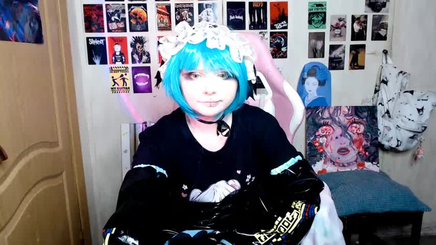 Usagi_Blush_ Cam Model Chat September 27, 2025