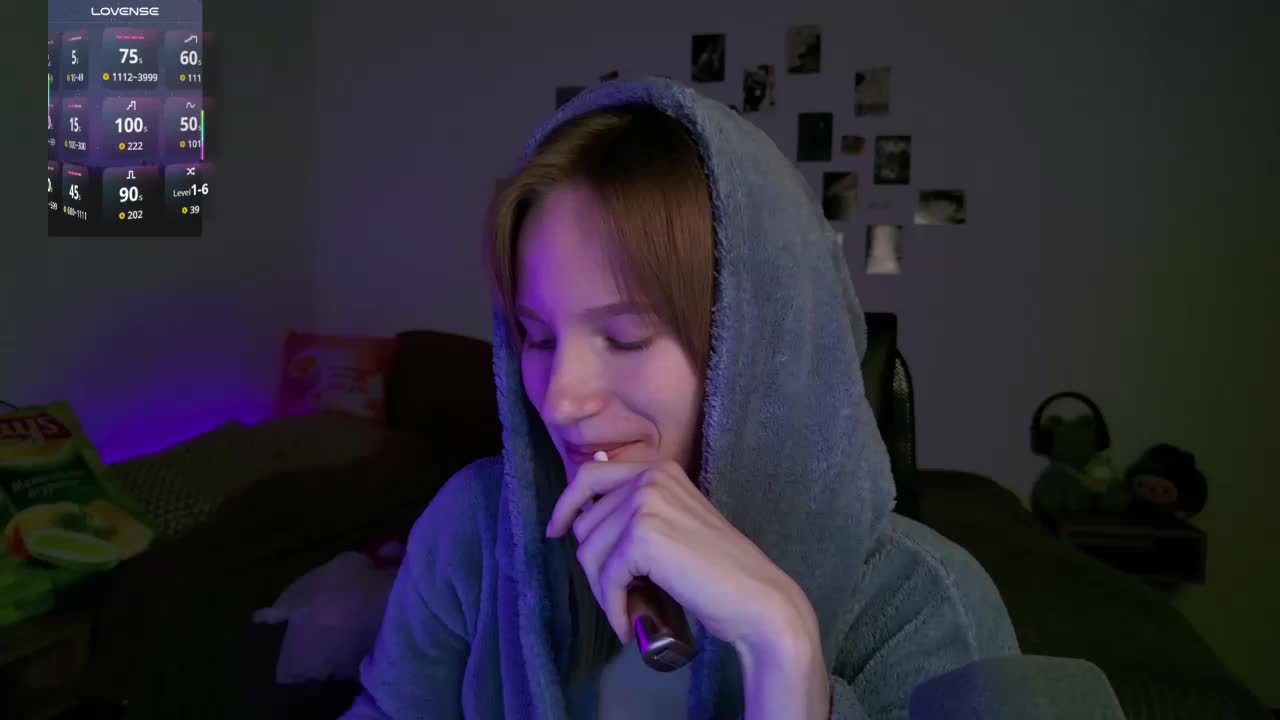 Zelilo Cam Model Chat September 27, 2025