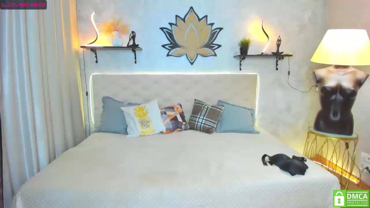 Bianka-strip Cam Model Chat September 27, 2025