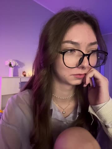 ShyAlya Cam Model Chat September 27, 2025