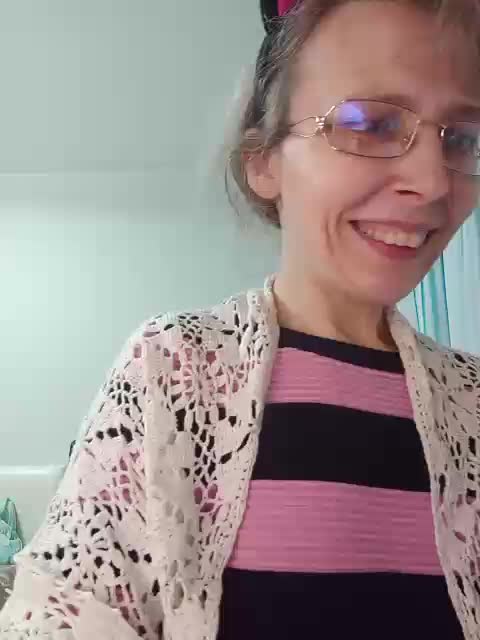 -Queen-Margo- Cam Model Chat September 27, 2025