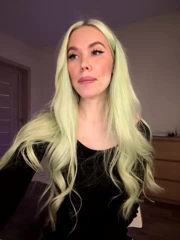 xDinnax Cam Model Chat September 27, 2025