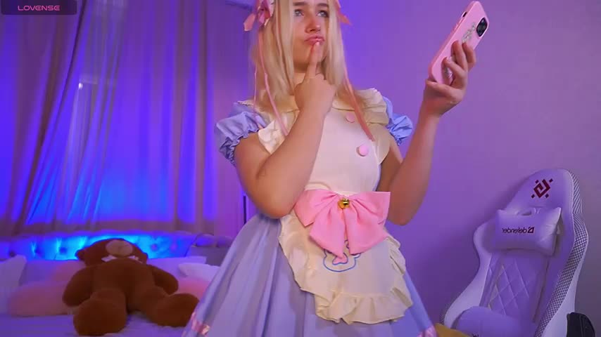 LilElfie Cam Model Chat September 27, 2025