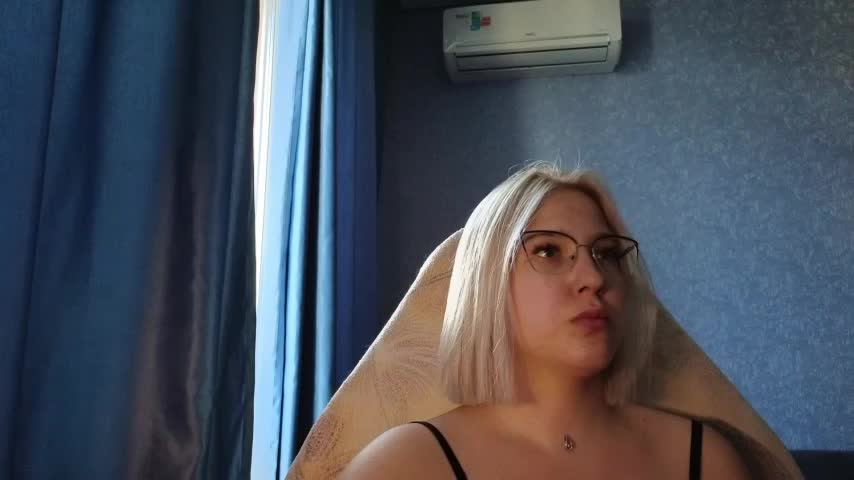 HotBrandyX Cam Model Chat September 27, 2025