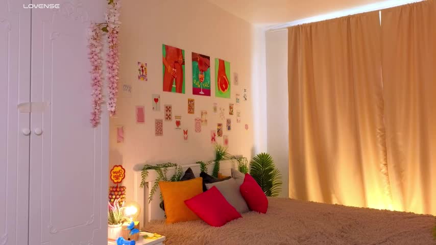 oliviabr0wn0 Cam Model Chat September 27, 2025