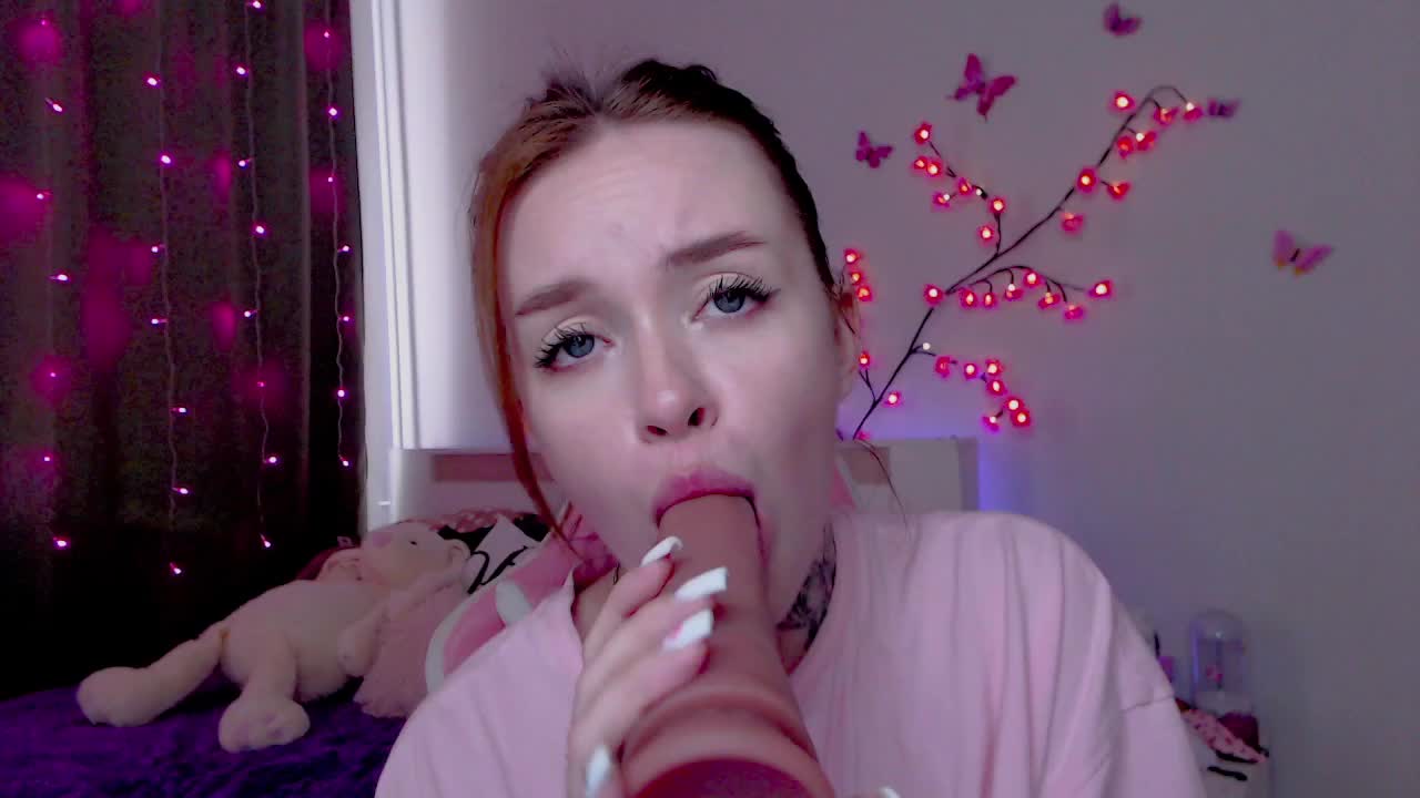 NaughtyMable Cam Model Chat September 27, 2025