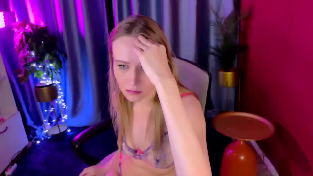 ashley_divine Cam Model Chat September 27, 2025