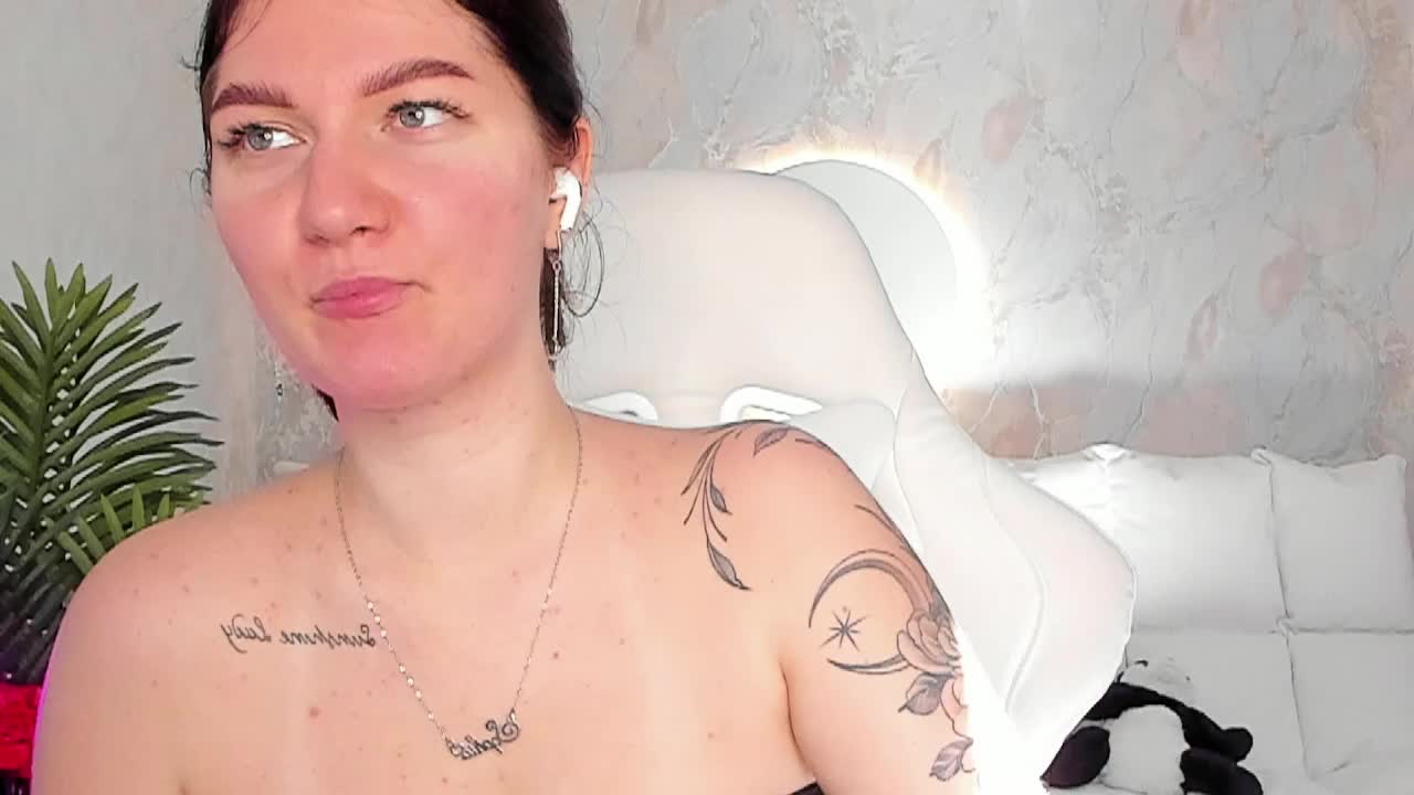 babyisperfect Cam Model Chat September 27, 2025