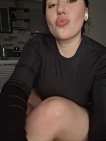 VyshlaZaVinom Cam Model Chat September 27, 2025