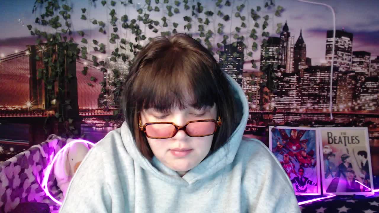 miss-kapriz-love Cam Model Chat September 27, 2025