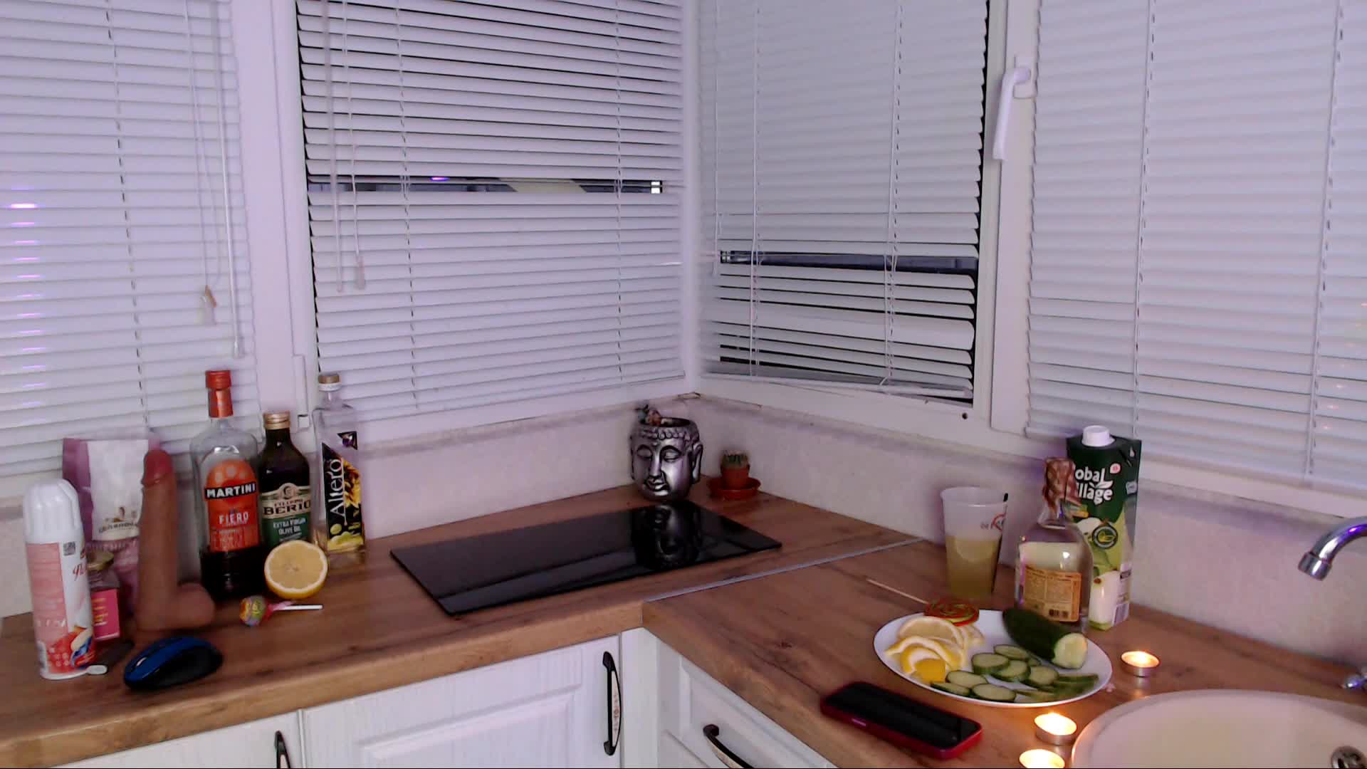 Lola-Cash Cam Model Chat September 27, 2025