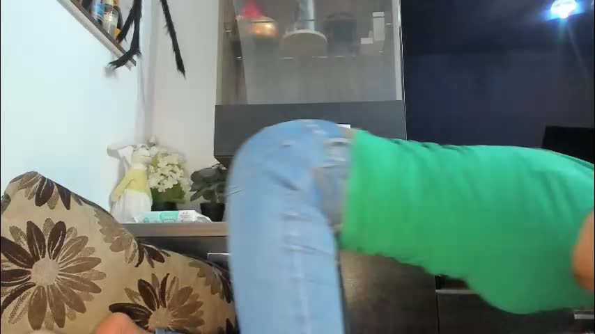 mellbell_ Cam Model Chat September 27, 2025