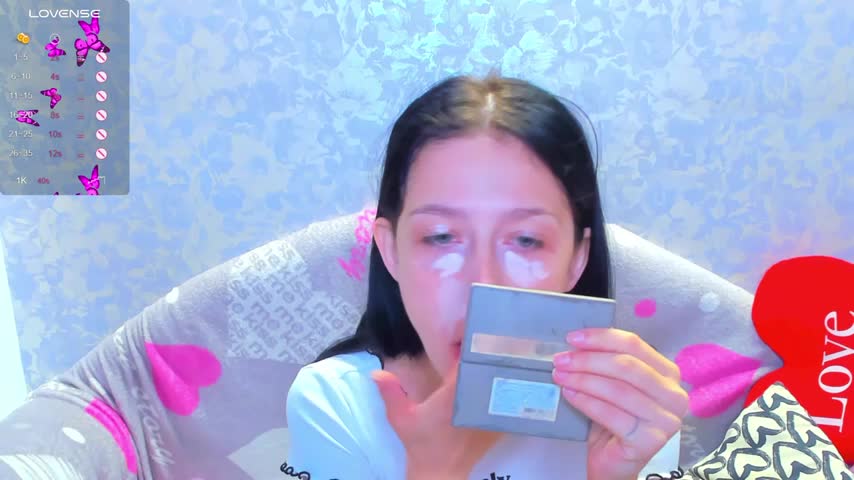 Vanessa_Florence Cam Model Chat September 27, 2025