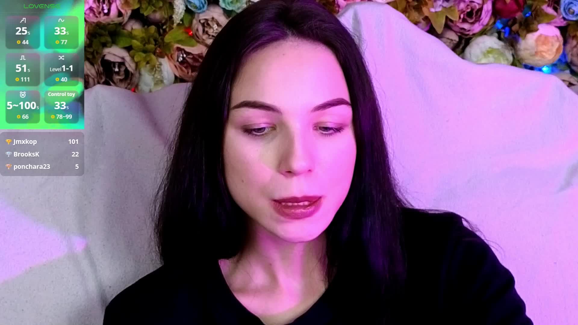 EmilyLuxxxury Cam Model Chat September 27, 2025