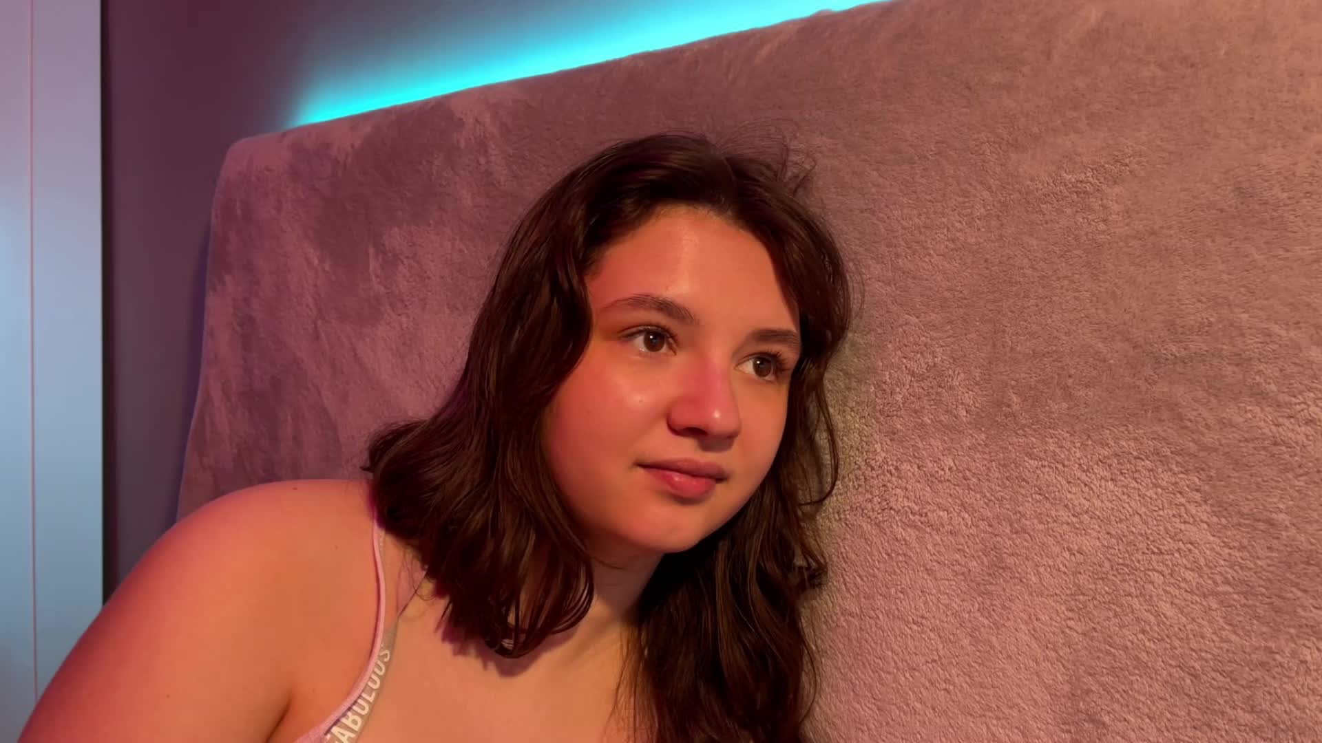 AlisaRichGold Cam Model Chat September 27, 2025