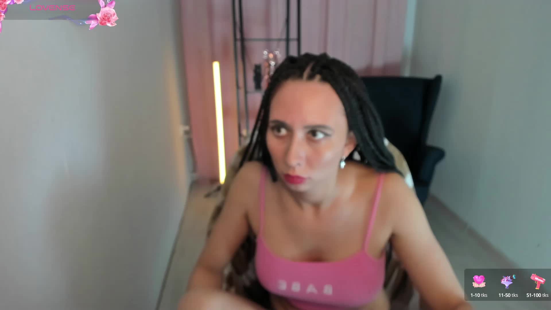 LollySpark Cam Model Chat September 27, 2025