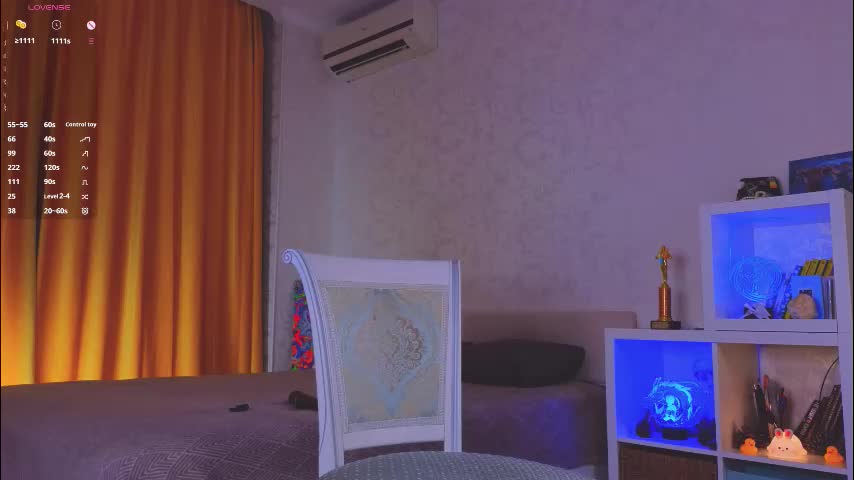 renochka Cam Model Chat September 27, 2025