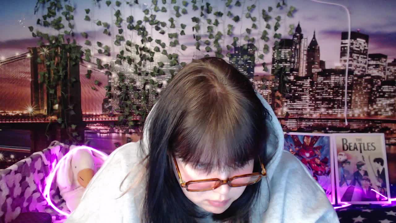 miss-kapriz-love Cam Model Chat September 27, 2025