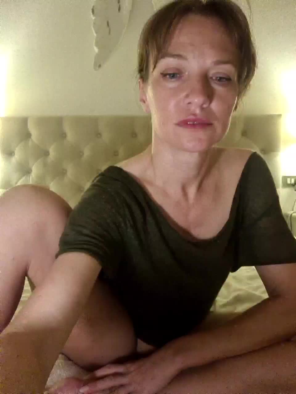 Sweet_Perry Cam Model Chat September 27, 2025