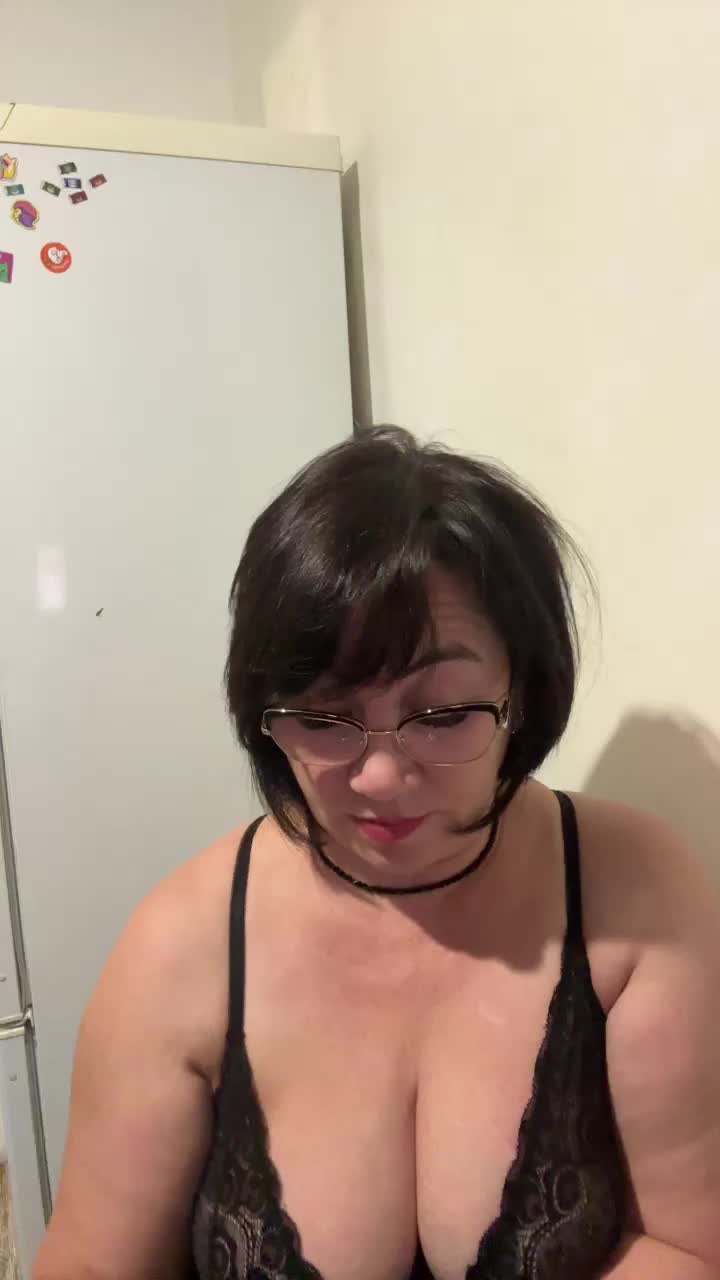 KatrinLove Cam Model Chat September 27, 2025