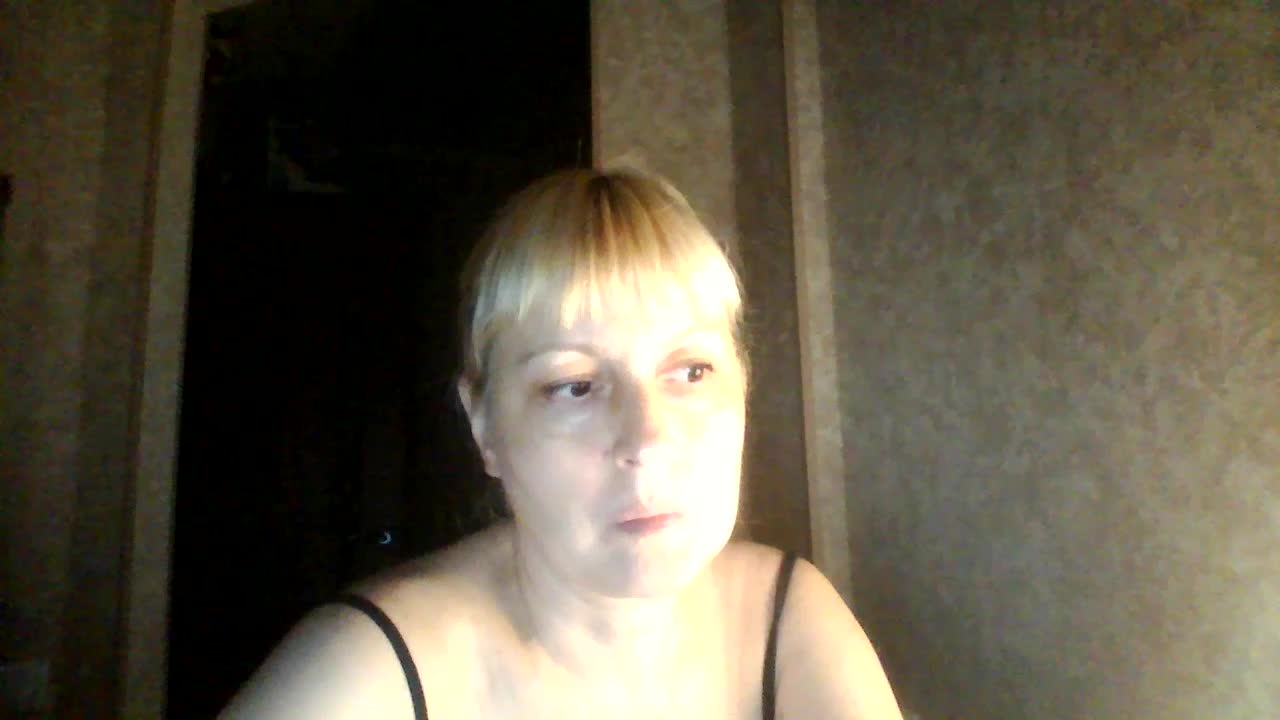 krisss2016 Cam Model Chat September 27, 2025