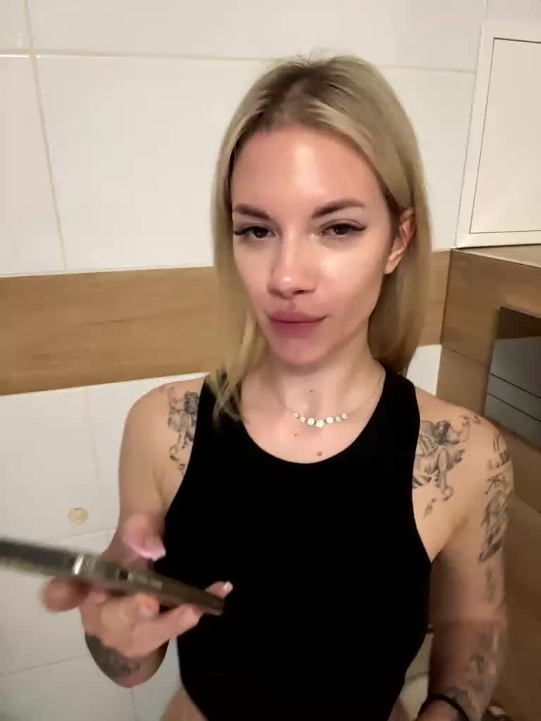 Millashaa Cam Model Chat September 27, 2025