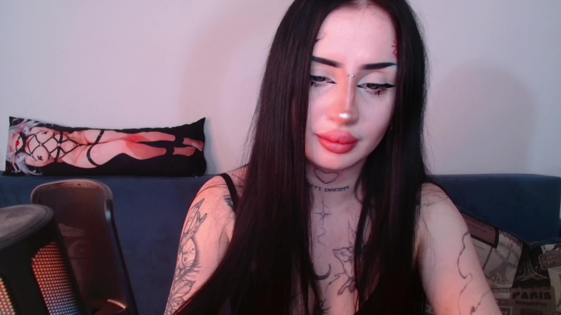 lisa-tatt Cam Model Chat September 27, 2025