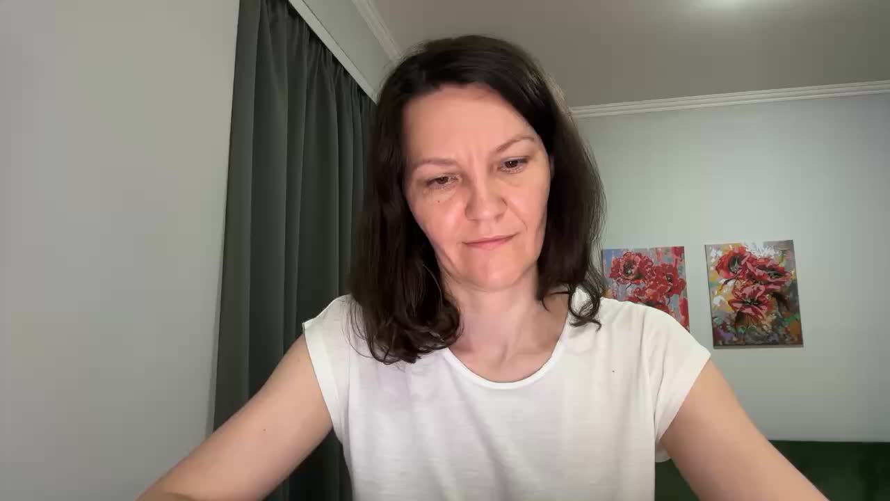 _lastochka_ Cam Model Chat September 27, 2025