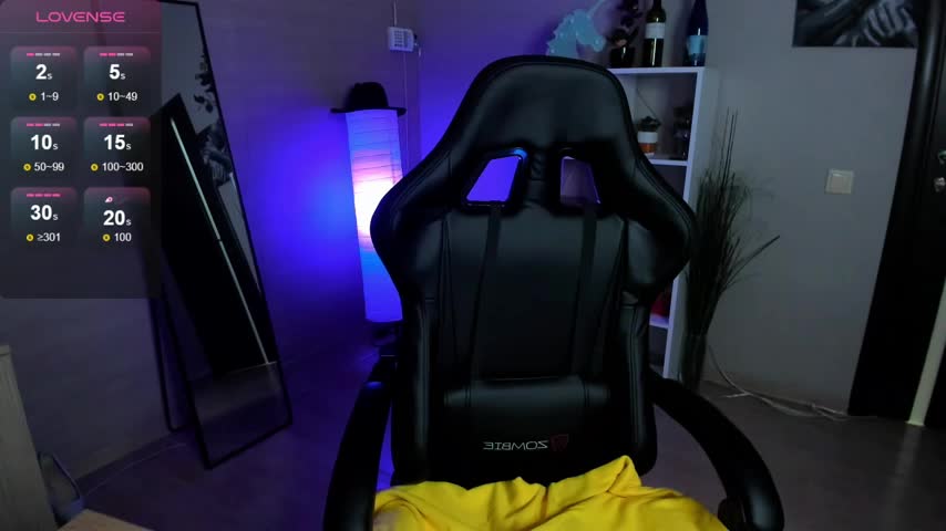 Serena_Woods Cam Model Chat September 27, 2025