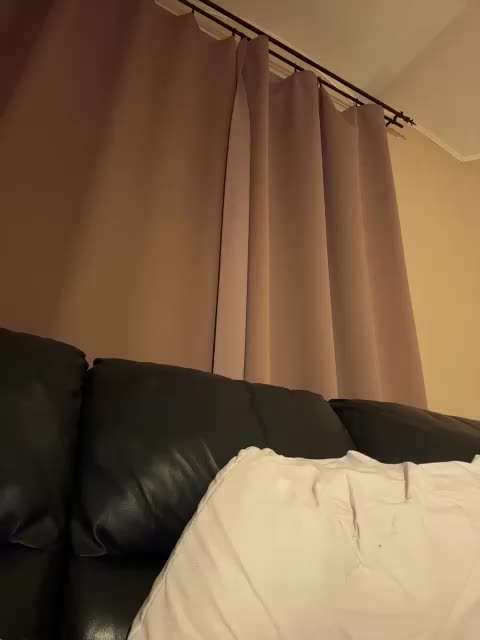 Wow-Eva Cam Model Chat September 27, 2025