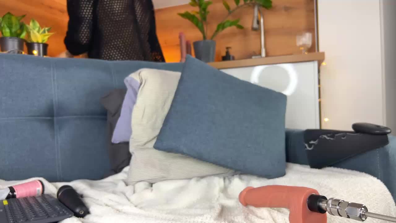 goddesstanya Cam Model Chat September 27, 2025