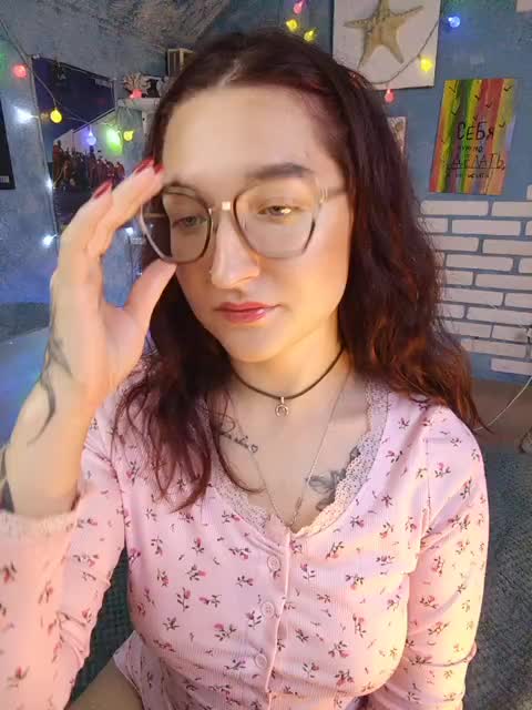 Mari_Gold Cam Model Chat September 27, 2025